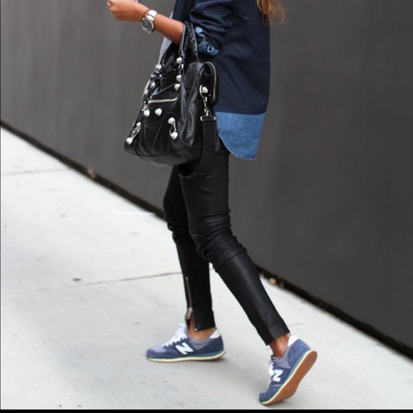 New balance sneakers size 7 - Picture 5 of 6